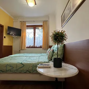 Tang House 唐舍 Guest house