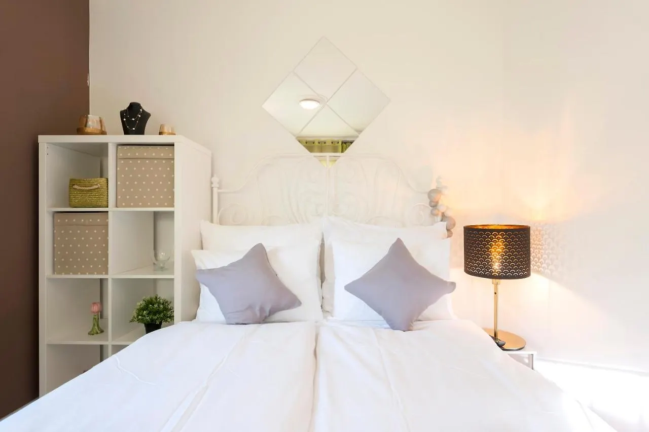 Barbarosa Sweet Dream 3 Apartment Budapest Hungary